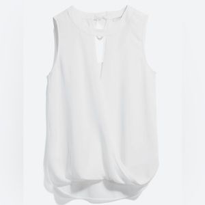 41 HAWTHORN Clearwater Mixed Material Surplice Blouse